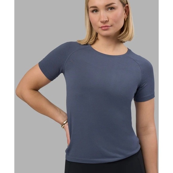 LSKD AeroFLX+ Seamless Tee Night Shadow Workout Shirt Womens Medium NWT NEW - Picture 5 of 16